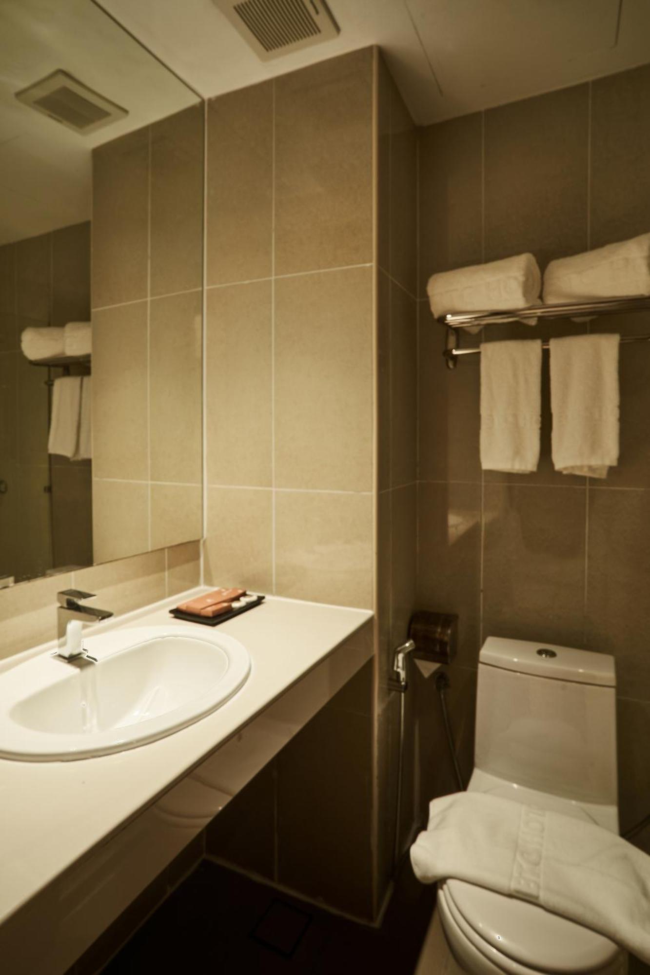 Btc Hotel Melaka Zewnętrze zdjęcie